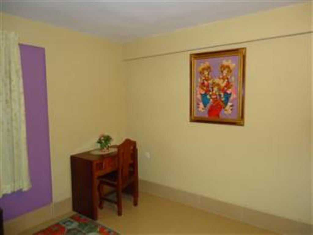 Spring Park Hotel Battambang Exterior photo